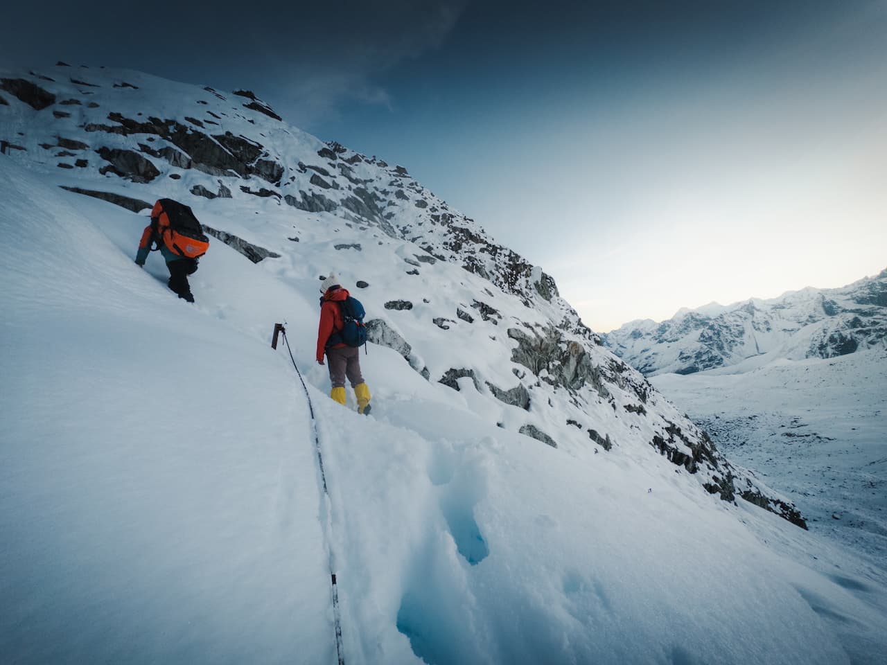 Cho La Pass at
Dusk