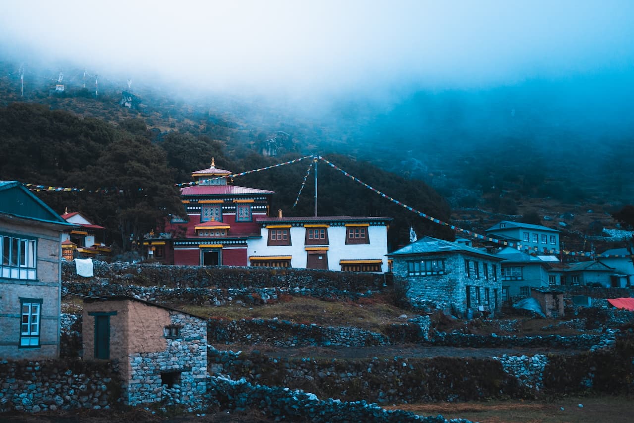 Khumjung
Monastery