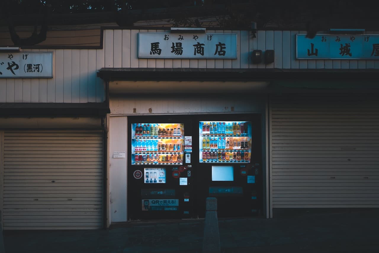 Aesthetic Vending Machine in
Nara