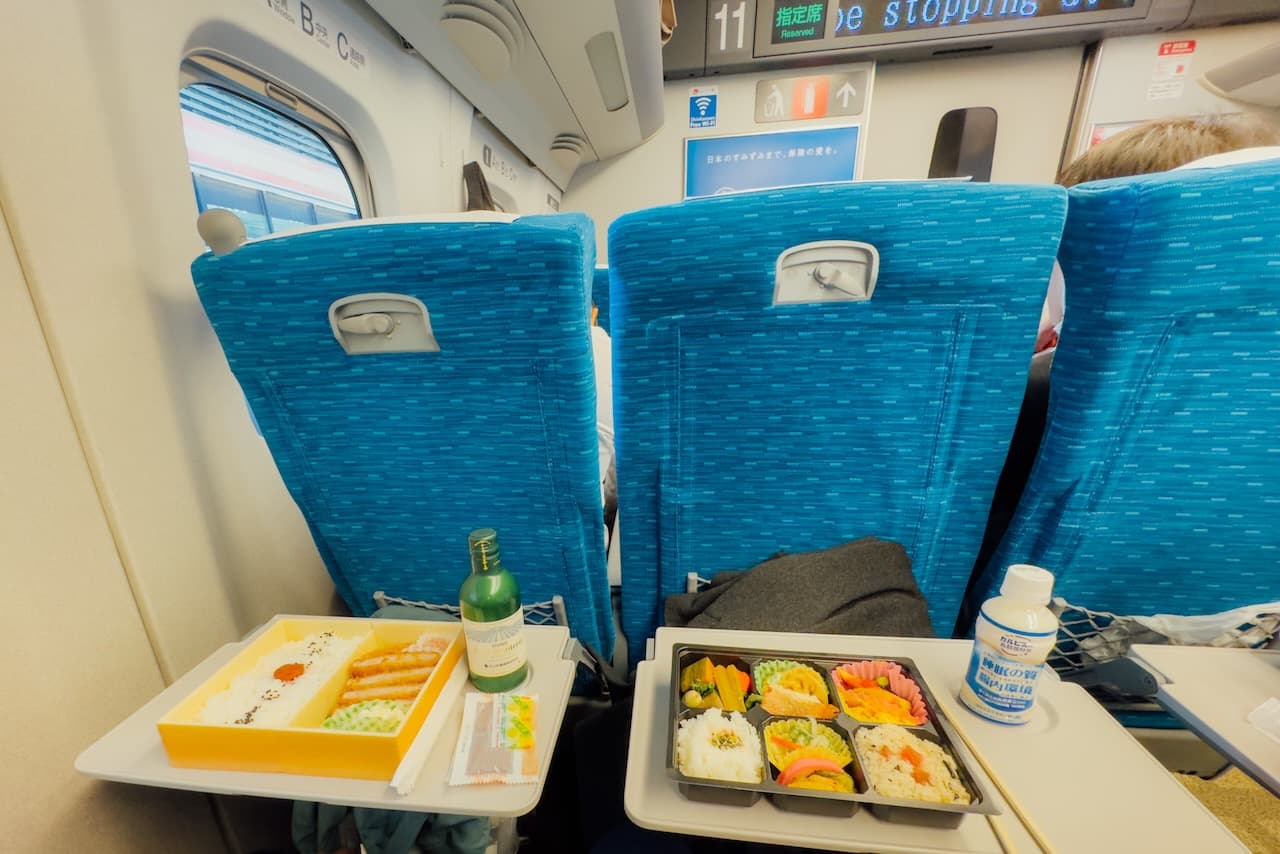 Shinkansen Bento
Box