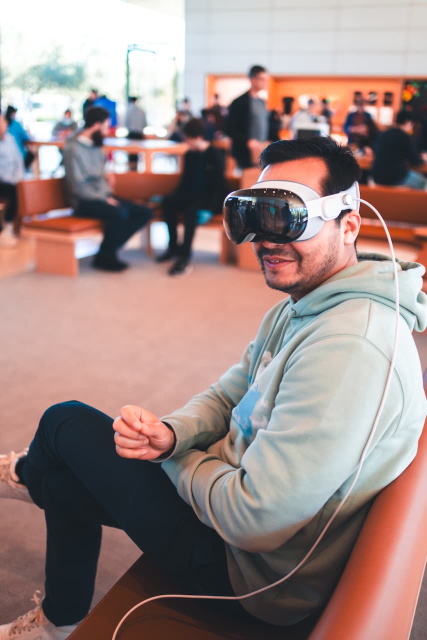 Apple Vision Pro
Store